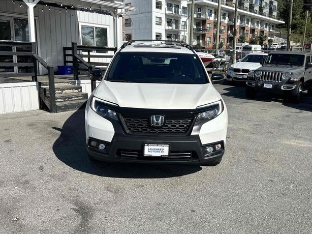 2019 Honda Passport image 2
