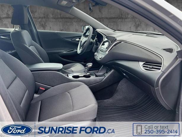 2021 Chevrolet Malibu LS, LOW KM'S, 8-INCH TOUCHSCREEN INFOTAINMENT SYSTEM WITH  image 8