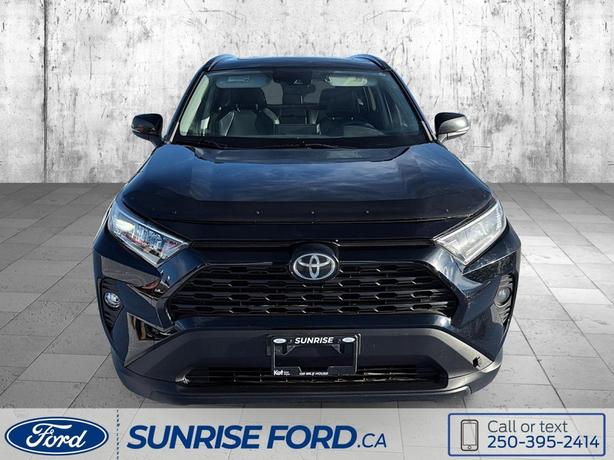 2019 Toyota RAV4 XLE - ADVANCED TECHNOLOGY, EXCELLENT VISIBILITY, AND VERSATILE  image 2