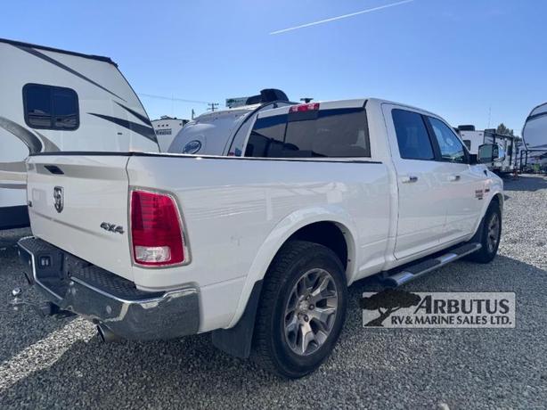 Used 2019 RAM Dodge 1500 ECO DIESEL image 8