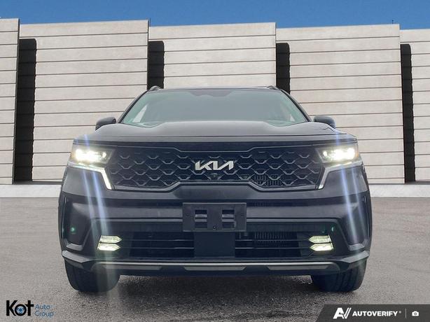2023 Kia Sorento SX image 2