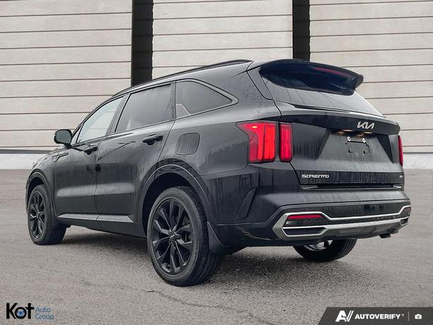 2023 Kia Sorento SX image 4