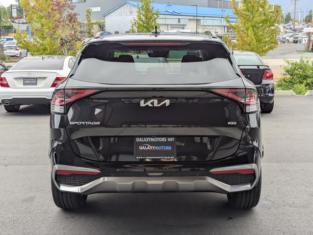 2023 Kia Sportage EX - No Accidents, Heated/Vented Seats, Sunroof image 7