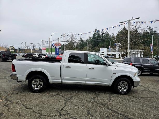 2014 Ram  1500 SLT image 2