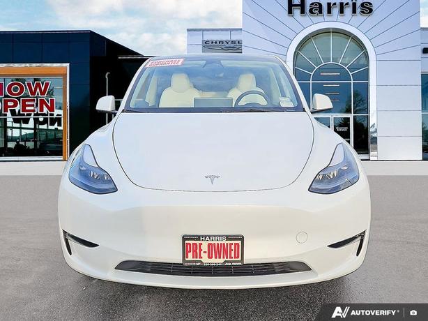 2023 Tesla Model Y Long Range AWD | GPS Navigation! image 2