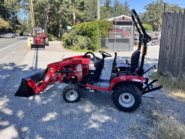 2024 Mahindra 1100 series 1120 HST image 5