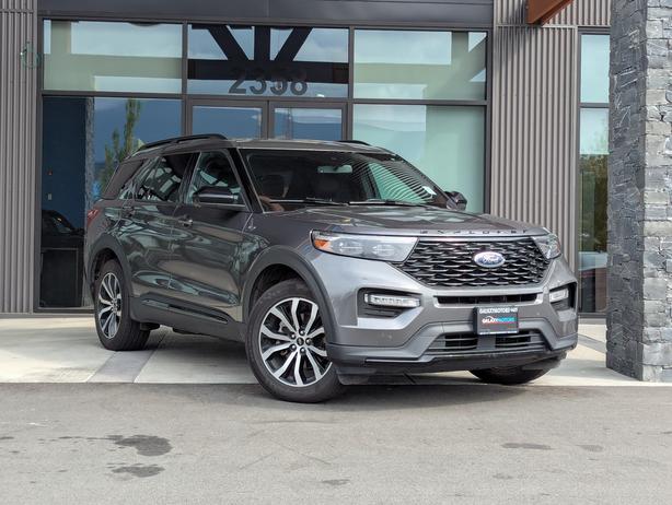 2023 Ford Explorer ST-Line - No Accidents, Sunroof, Heated Seats, 4x4 image 4