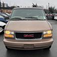 2004 GMC Safari 3dr RWD SLE | AM / FM Radio! thumbnail image 2