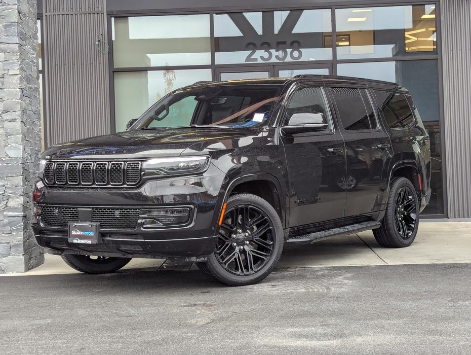 2024 Jeep Wagoneer Series II - BC Only, Leather, Sunroof, 4x4 display photo