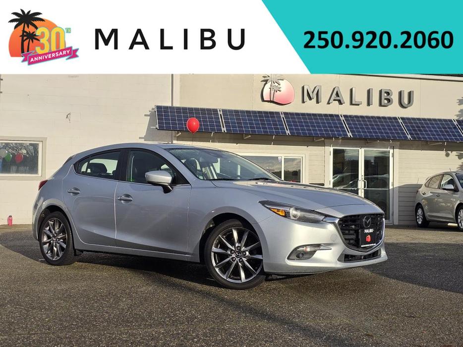 2018 Mazda3 Sport GT Auto display photo