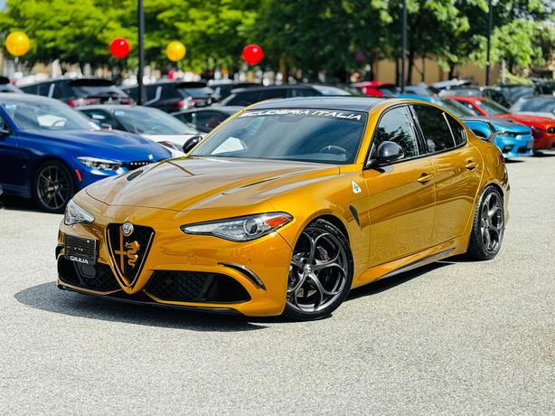2022 Alfa Romeo Giulia Quadrifoglio - No Accidents, Navi, Parking Sensors image 2