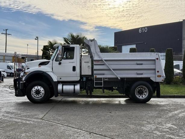 2011 International WorkStar 7400 10-Foot Dump Truck image 6