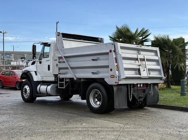 2011 International WorkStar 7400 10-Foot Dump Truck image 7