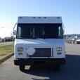 2009 Ford Econoline E450 Step Cargo Van Dually thumbnail image 3