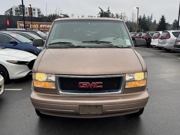 2004 GMC Safari 3dr RWD SLE | AM / FM Radio! image 2