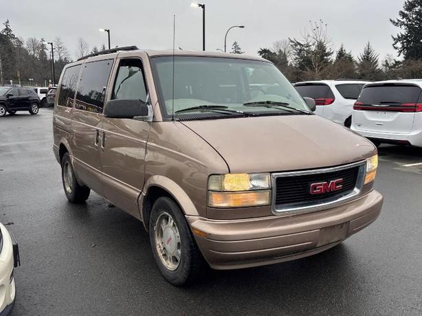 2004 GMC Safari 3dr RWD SLE | AM / FM Radio! image 3