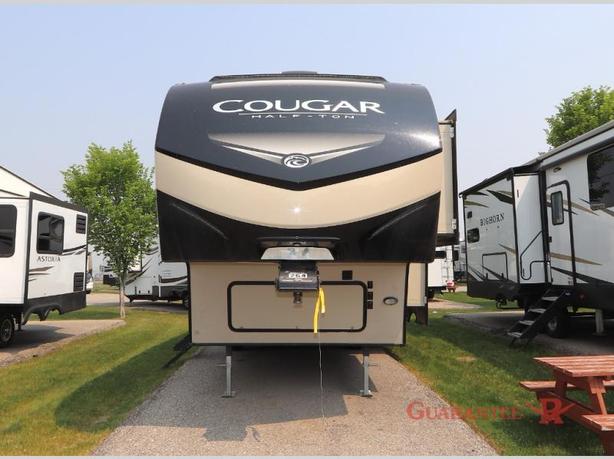 Used 2019 Keystone RV Cougar Half-Ton Series 25RES image 2