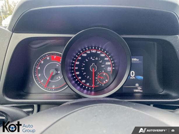 2021 Hyundai Elantra Essential BLUETOOTH APPLE CARPLAY! image 8