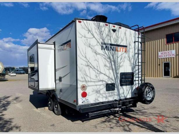 Used 2021 Forest River RV Rockwood Mini Lite 2109S image 5