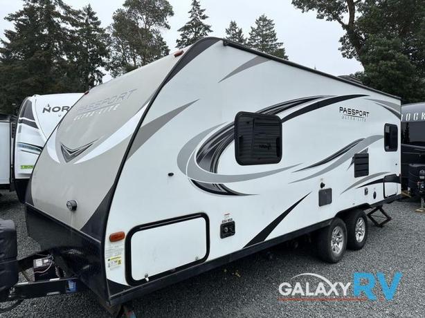 Used 2019 Keystone RV Passport 234QBWE Express image 7