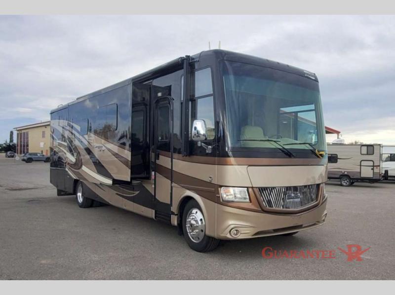Used 2017 Newmar Canyon Star 3914 display photo