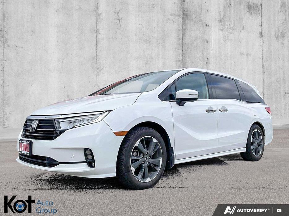 2023 Honda Odyssey Touring | 3.5L V6 | Power Sliding Doors | LED Headlights | Po display photo
