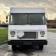 2012 Ford Econoline E450 Step Van with 16-Foot Shelving Interior thumbnail image 3