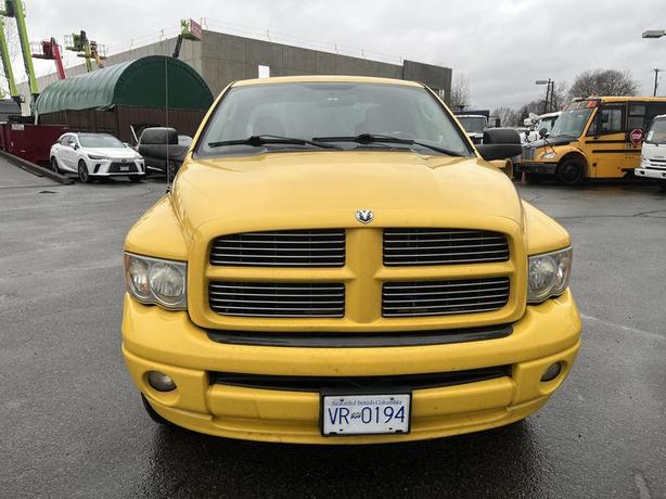 2005 Dodge Ram 1500 Crew Cab 4WD image 8