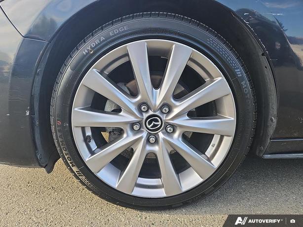 2019 Mazda3 GT | Heated Seats | Adaptive Cruise Control! image 6