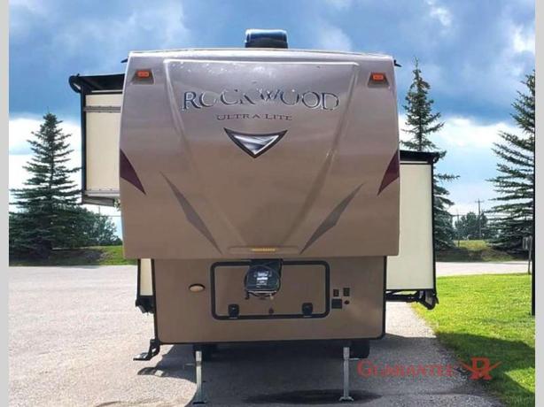 Used 2018 Forest River RV Rockwood Ultra Lite 2650WS image 2