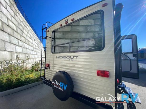 Used 2019 Keystone RV Hideout 21FQWE image 3