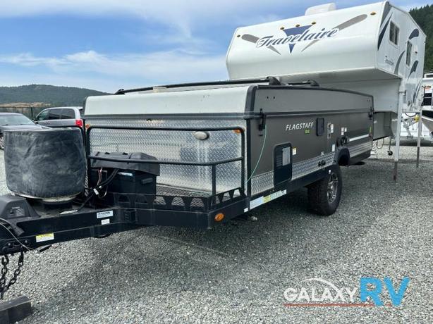 Used 2023 Forest River RV Flagstaff SE 228BHSE image 4