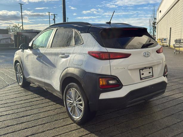 2019 Hyundai Kona Trend - No Accidents, Apple CarPlay, Android Auto image 8