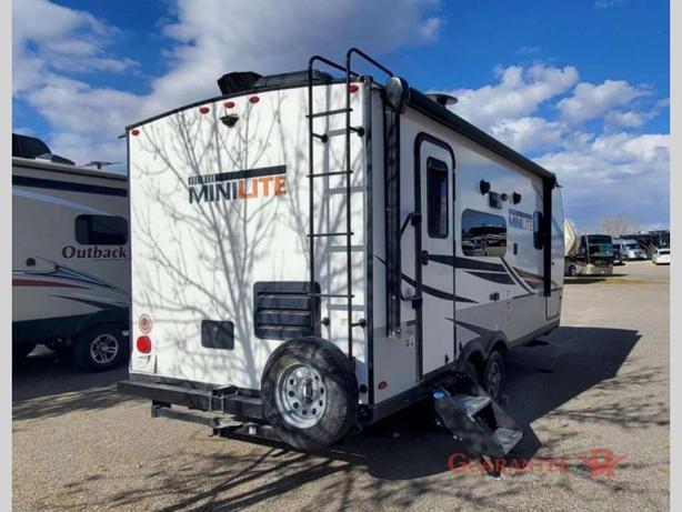 Used 2021 Forest River RV Rockwood Mini Lite 2109S image 6