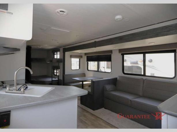 Used 2022 Keystone RV Hideout 26BHWE image 8