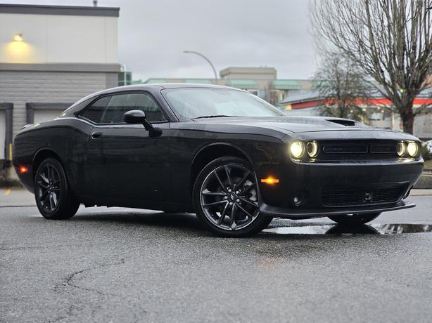2021 Dodge Challenger GT - Ventilated Seats, Navi, BlackTop Package image 3