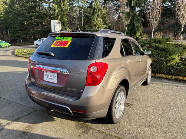 2010 Chevrolet  Equinox LT w/1LT image 5