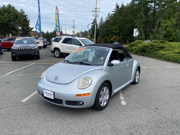 2007 Volkswagen  New Beetle Convertible Leather heated seats front image 1