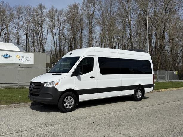 2023 Mercedes-Benz Sprinter High Roof 2500 Luxury 12 Passenger Van image 5
