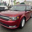 2015 Ford Flex SEL FWD – 3.5L V6, Leather, Sunroof thumbnail image