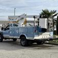 2010 Ford F-550 XL Super Duty 4x4 Versalift Bucket Service Truck thumbnail image 7