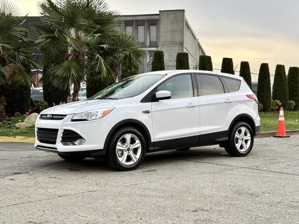 2014 Ford Escape SE 4WD Compact SUV image 5