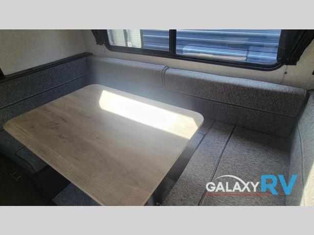 Used 2022 Forest River RV Cherokee Wolf Pup 17JG image 7