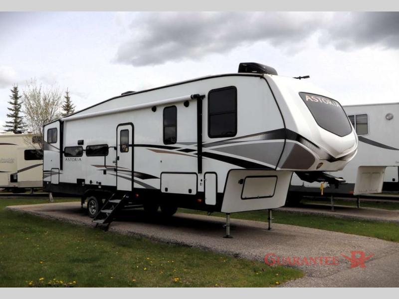 Used 2022 Dutchmen RV Astoria 2943BHF display photo