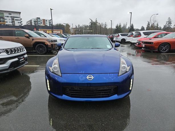 2018 Nissan 370z Manual | Heated Seats! image 2