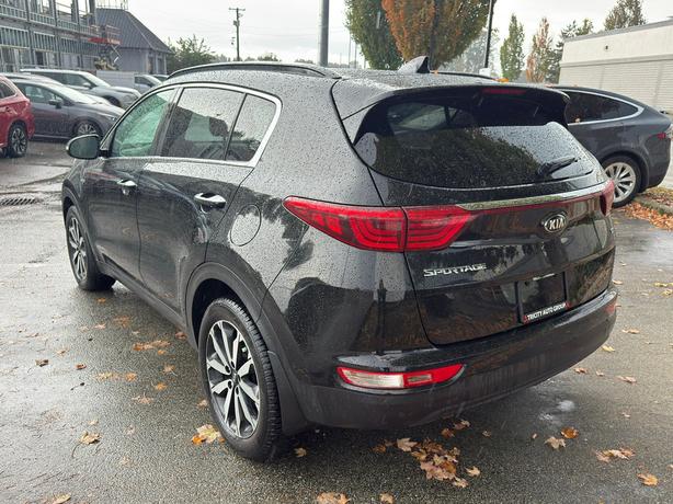 2019 Kia Sportage EX - Power Liftgate, Sunroof, Parking Sensors image 8