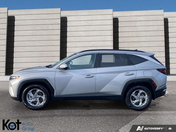 2022 Hyundai Tucson Preferred FWD KEY-LESS ENTRY & PUSH-BUTTON START! REMOTE STA image 3