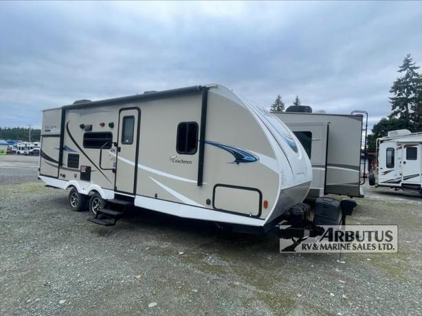 Used 2019 Coachmen RV COACHMEN FREEDOM EXPRESS 248 RBS image 2