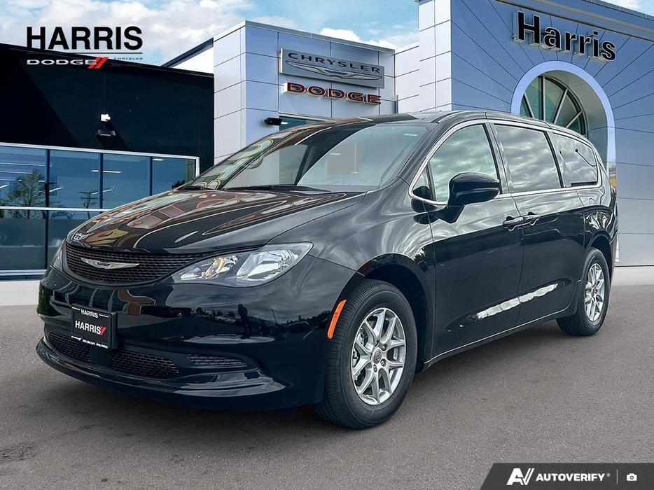 2024 Chrysler Grand Caravan SXT | Heated Seats! display photo