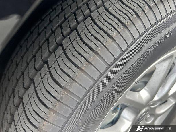 2024 Chrysler Grand Caravan SXT | Heated Seats! image 7